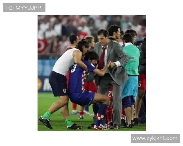 2012年欧洲杯足球赛精彩回顾与经典瞬间分析